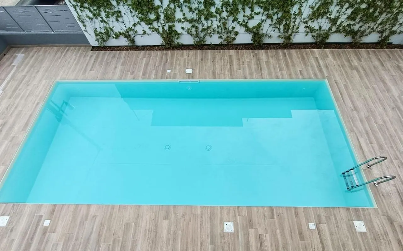Lake Dream Apartment With Pool In Bardolino Italia